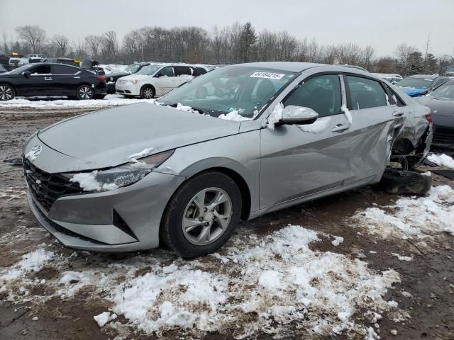 2021 Hyundai Elantra SE