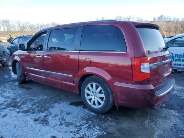 2012 Chrysler Town & Country Touring L