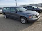 2004 Volvo V70