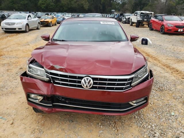 2016 Volkswagen Passat SEL