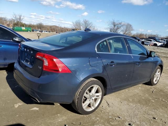 2015 Volvo S60 PREMIER+