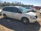 2005 Chrysler Town & Country Touring