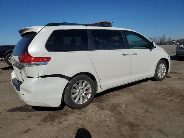 2011 Toyota Sienna XLE