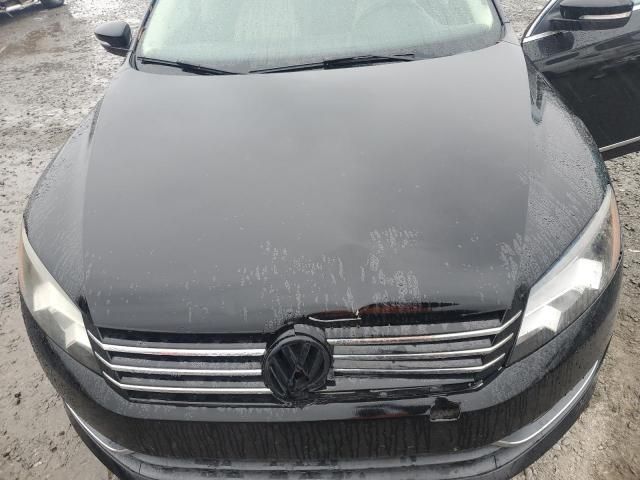 2015 Volkswagen Passat SE