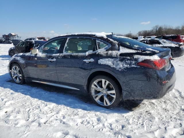 2017 Infiniti Q70 3.7