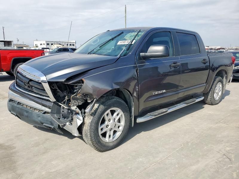 2013 Toyota Tundra Crewmax SR5