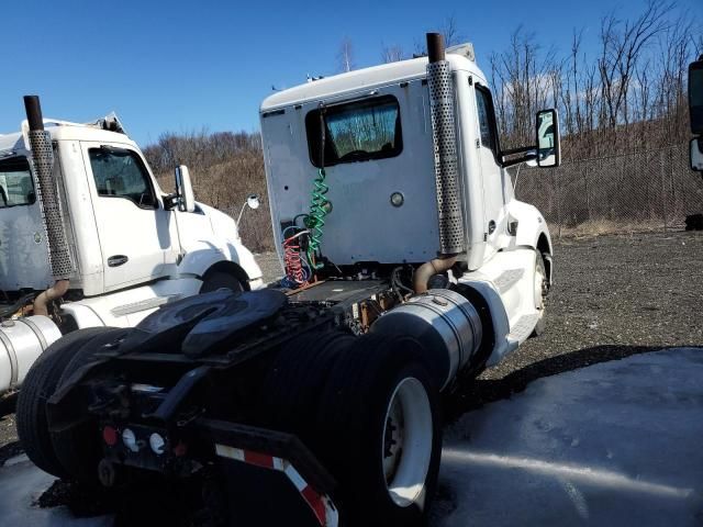 2014 Kenworth Construction T680