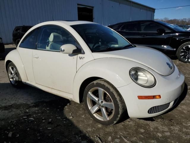 2008 Volkswagen New Beetle Triple White