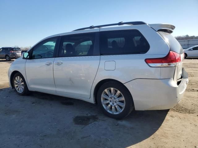 2011 Toyota Sienna XLE