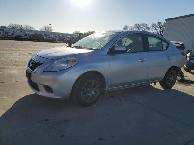 2013 Nissan Versa S