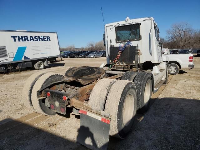 2007 Freightliner Century Class Semi Truck