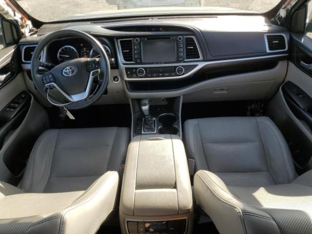 2016 Toyota Highlander Limited