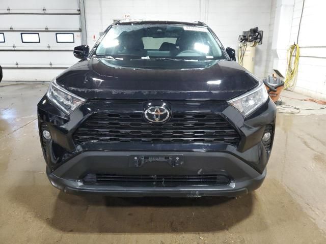 2020 Toyota Rav4 XLE