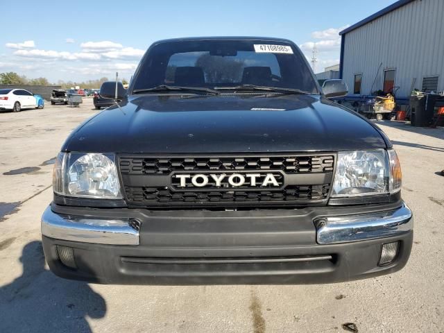 2000 Toyota Tacoma