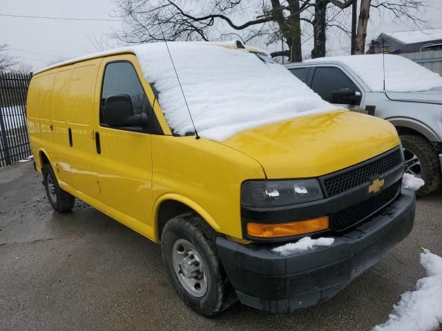 2020 Chevrolet Express G2500