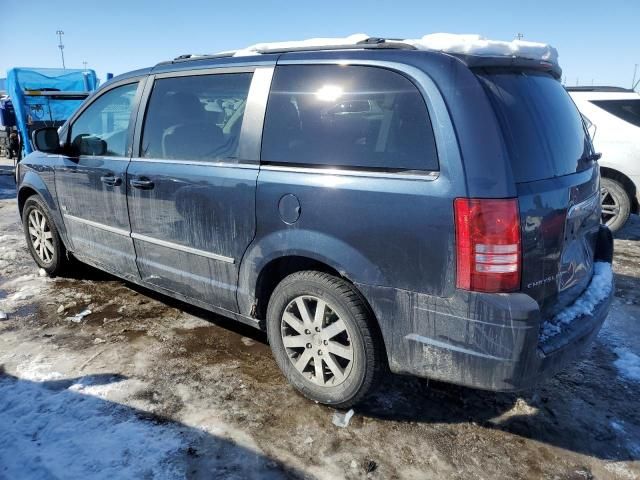 2009 Chrysler Town & Country Touring