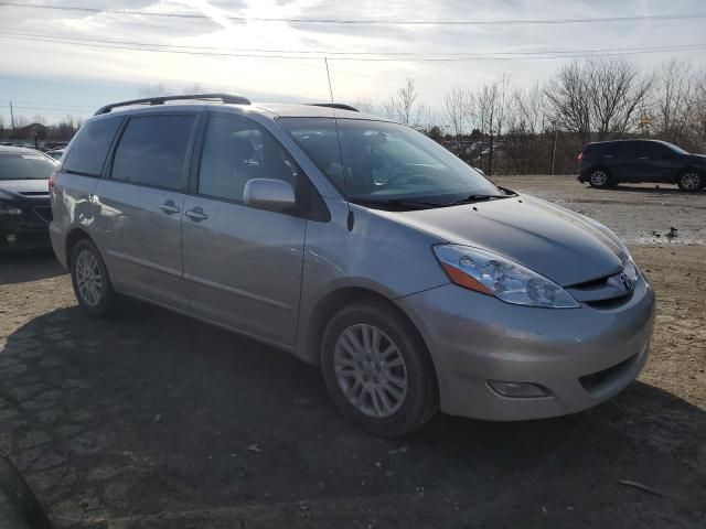 2008 Toyota Sienna XLE