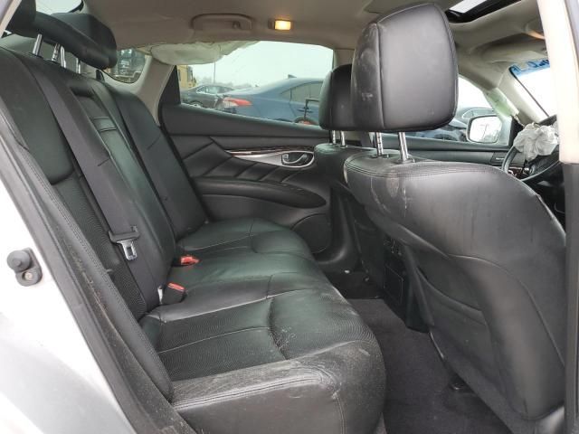 2011 Infiniti M37