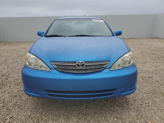 2004 Toyota Camry LE