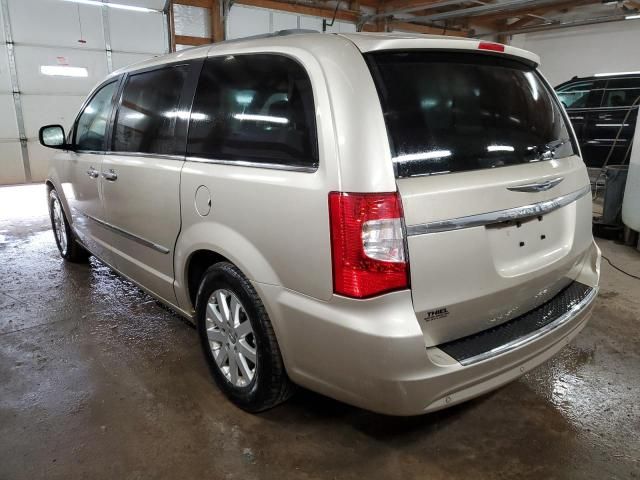 2012 Chrysler Town & Country Touring L