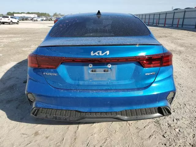 2022 KIA Forte GT Line