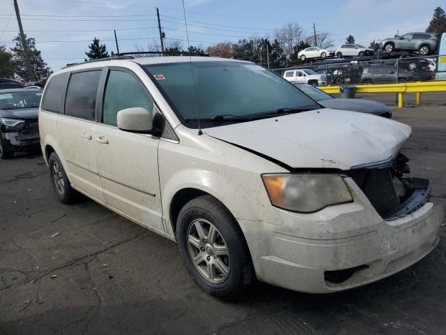 2010 Chrysler Town & Country Touring