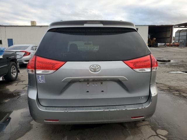 2012 Toyota Sienna LE