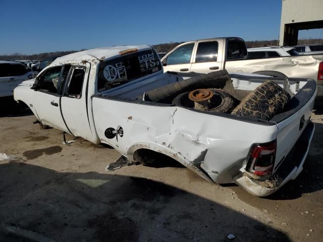 2004 Nissan Titan XE