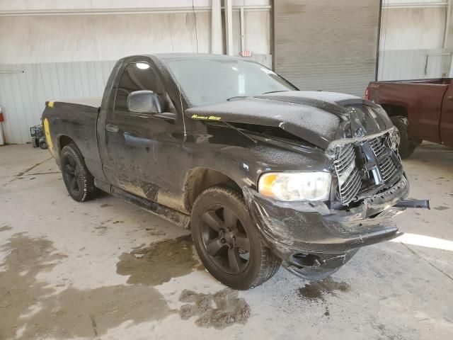 2004 Dodge RAM 1500 ST