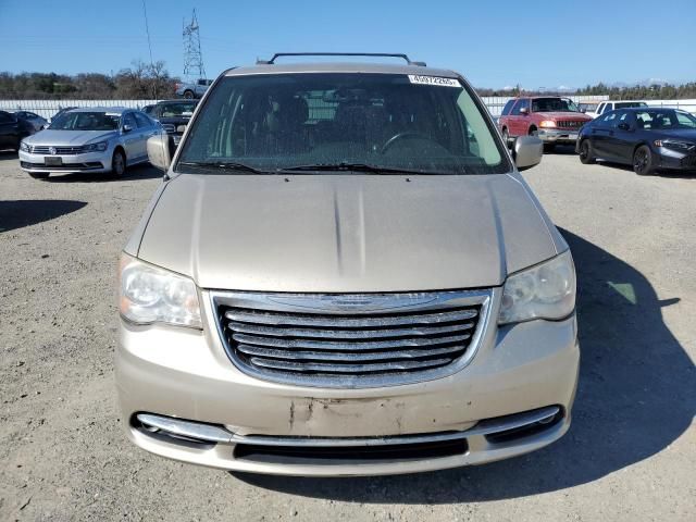 2014 Chrysler Town & Country Touring