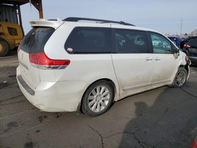 2012 Toyota Sienna XLE