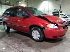 2004 Chrysler Town & Country