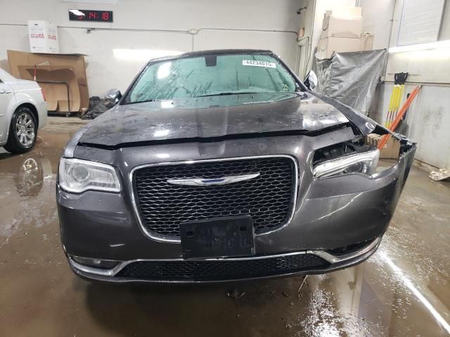 2016 Chrysler 300C