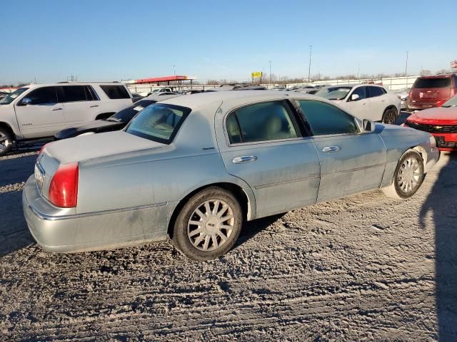 2009 Lincoln Town Car Signature