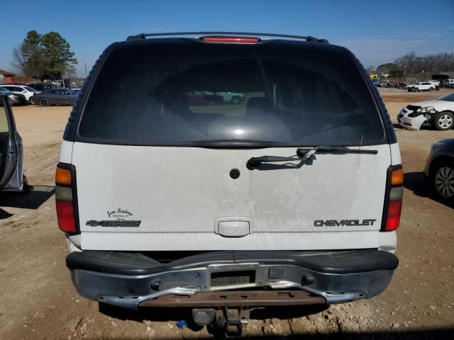 2004 Chevrolet Tahoe C1500