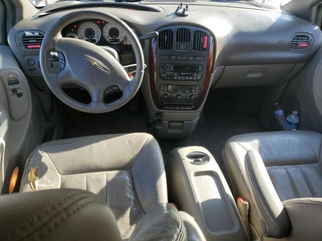 2002 Chrysler Town & Country LXI