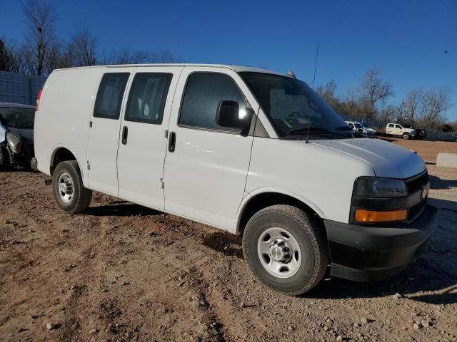 2022 Chevrolet Express G2500