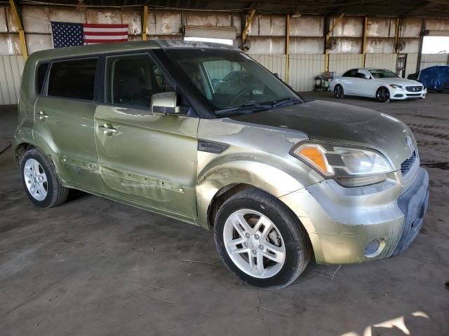 2011 KIA Soul +