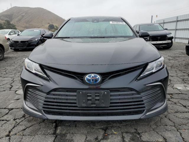 2022 Toyota Camry LE