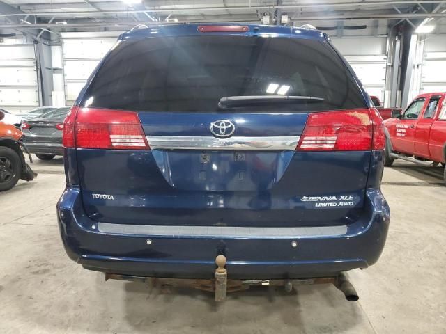 2004 Toyota Sienna XLE