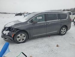 Chrysler Vehiculos salvage en venta: 2017 Chrysler Pacifica Touring L Plus