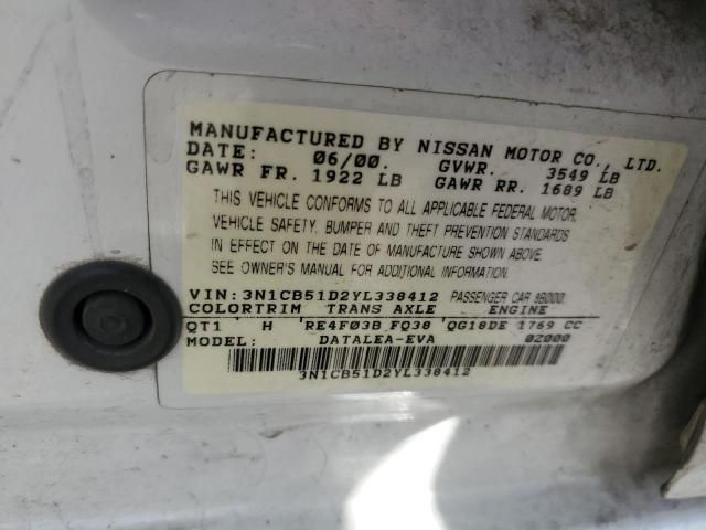 2000 Nissan Sentra Base