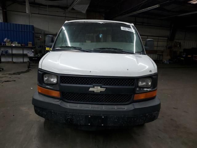 2003 Chevrolet Express G2500