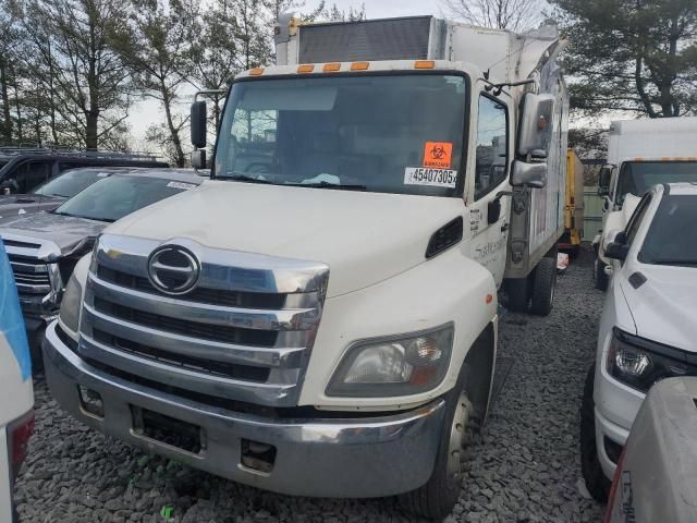 2014 Hino 258 268