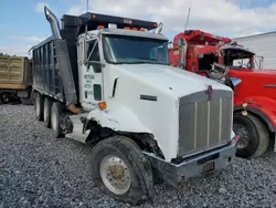 Salvage trucks for sale at Memphis, TN auction: 2009 Kenworth Construction T800