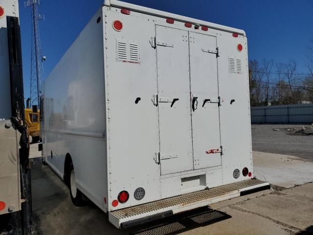 2009 Freightliner Chassis M Line WALK-IN Van