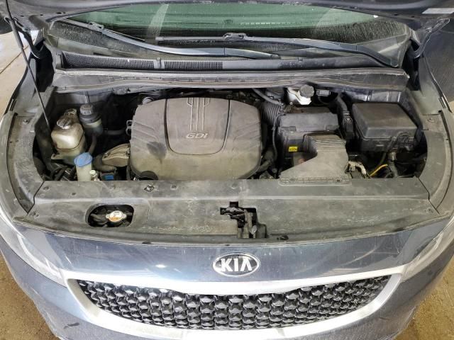 2016 KIA Sedona LX