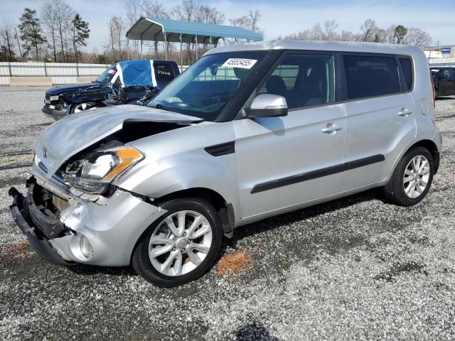 2013 KIA Soul +