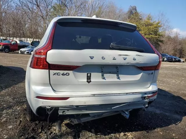 2025 Volvo XC60 Plus