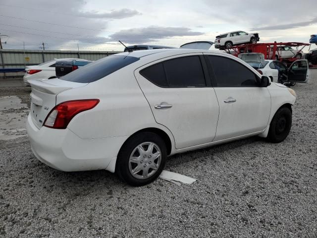 2013 Nissan Versa S